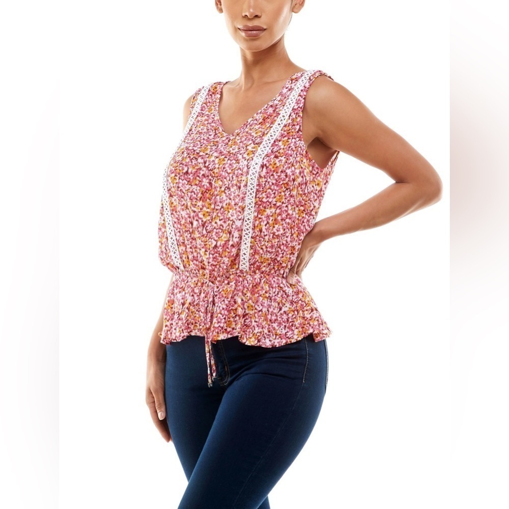 NWT! Adrienne Vittadini Suni Meadow Blouse - Size Small